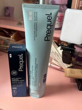 Prequel Hydrating serum and moisturizer- Light Aqua